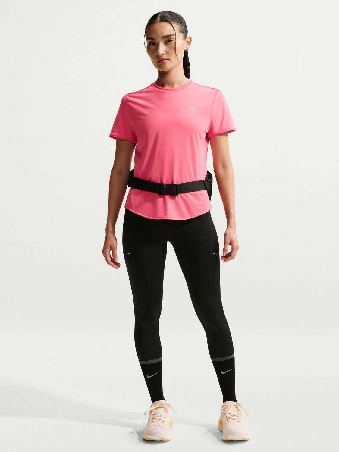 Беговая футболка Swift Dri-FIT Nike, Sea Coral