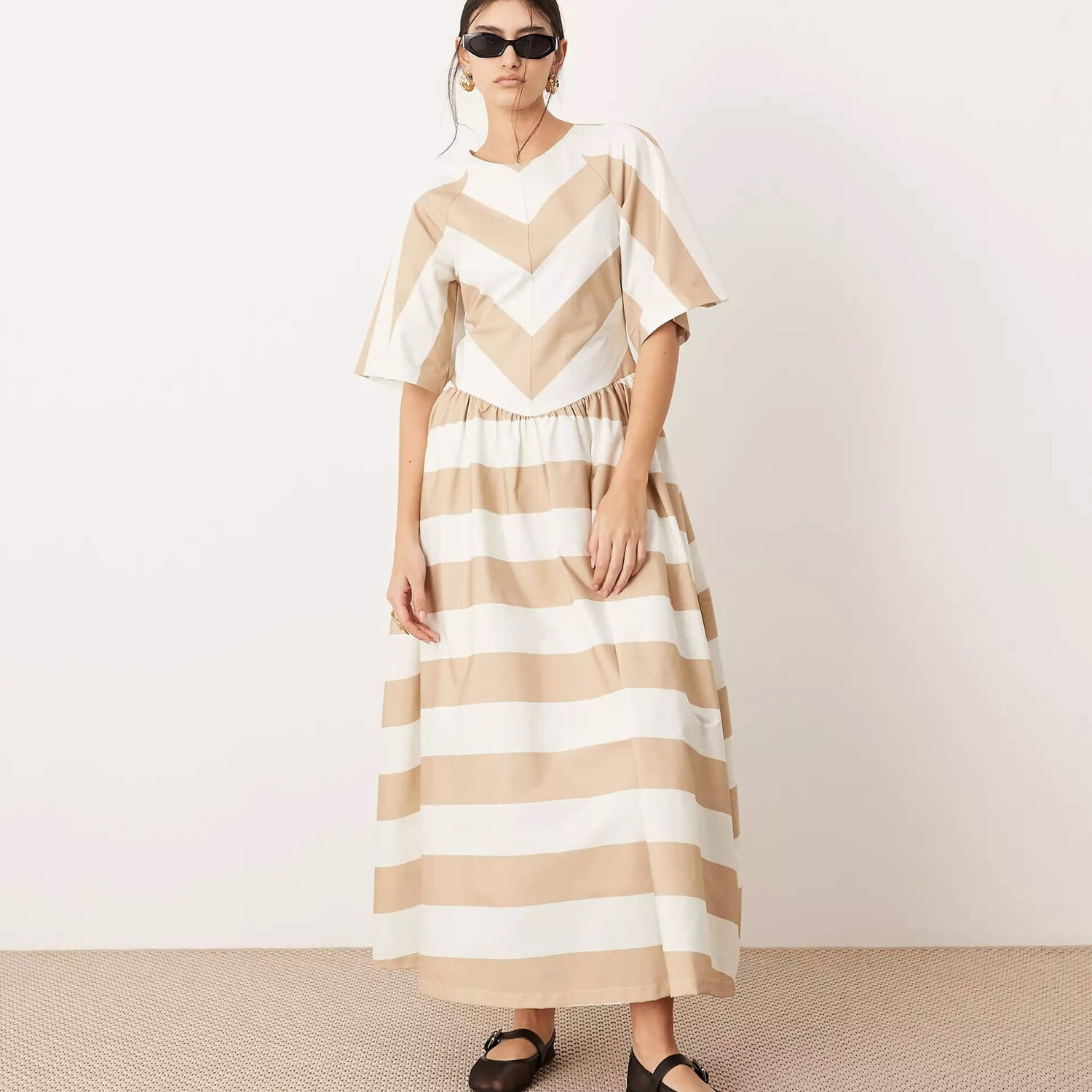 

Платье-миди Asos Edition-low-waisted With Wide Straps, белый/бежевый