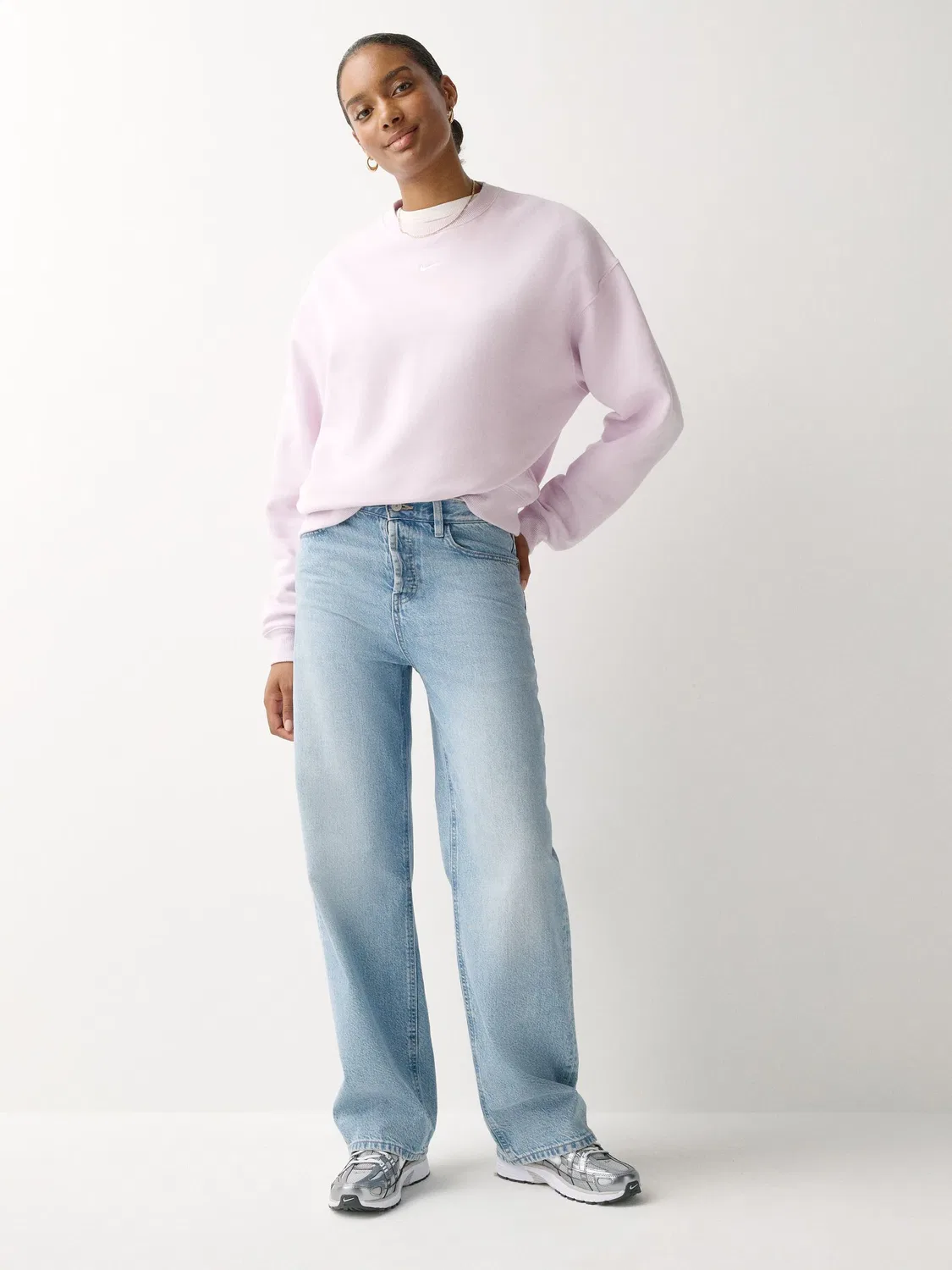 Свитшот женский оверсайз, Studio Fleece Nike, Bleached Lilac — фото 2