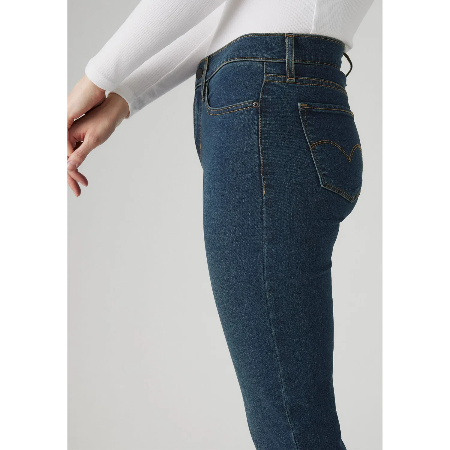 Женские прямые джинсы с эффектом shaping Levi's, Eternal Indigo Drk T — фото 2