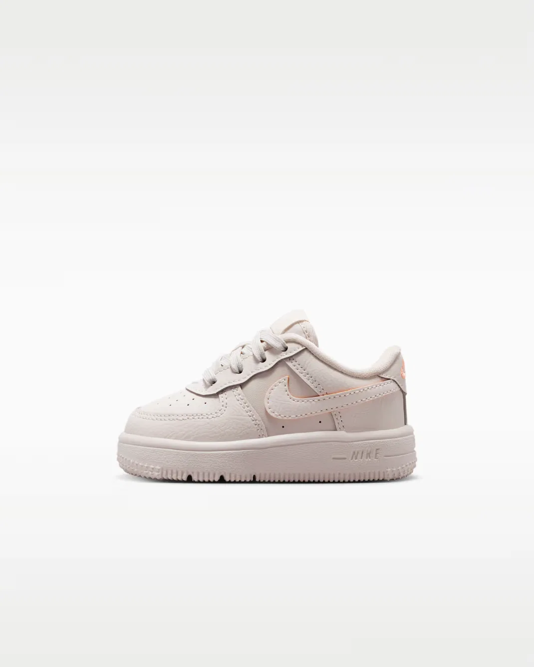 Детская/подростковая обувь Nike Force 1 Low SE, Light Orewood Brown/Orange Pulse/Football Grey/Phantom
