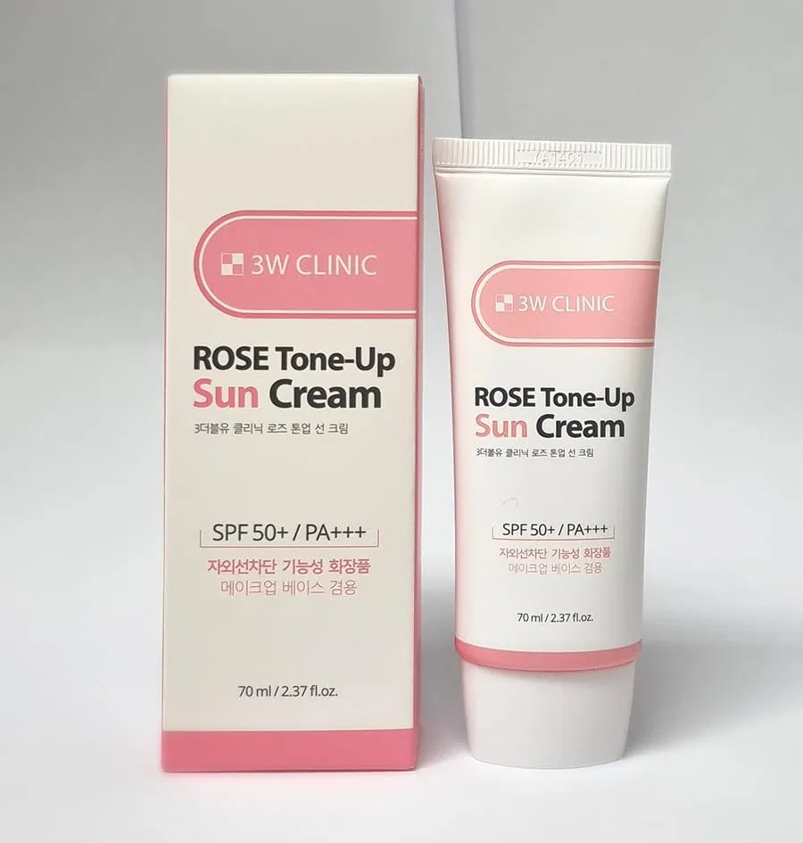 Солнцезащитный крем Rose Tone Up SPF50+ PA+++ EKEL 70 мл