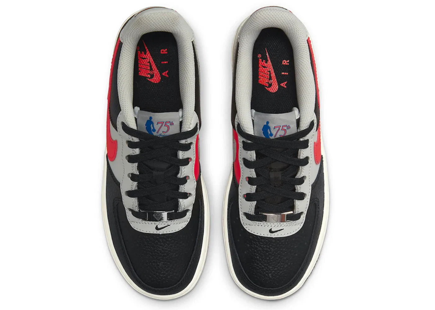 Детские кроссовки с принтом Nike Air Force 1 Low '07 LV8 Nike, Black/Grey Fog/Sail/Chile Red — фото 2