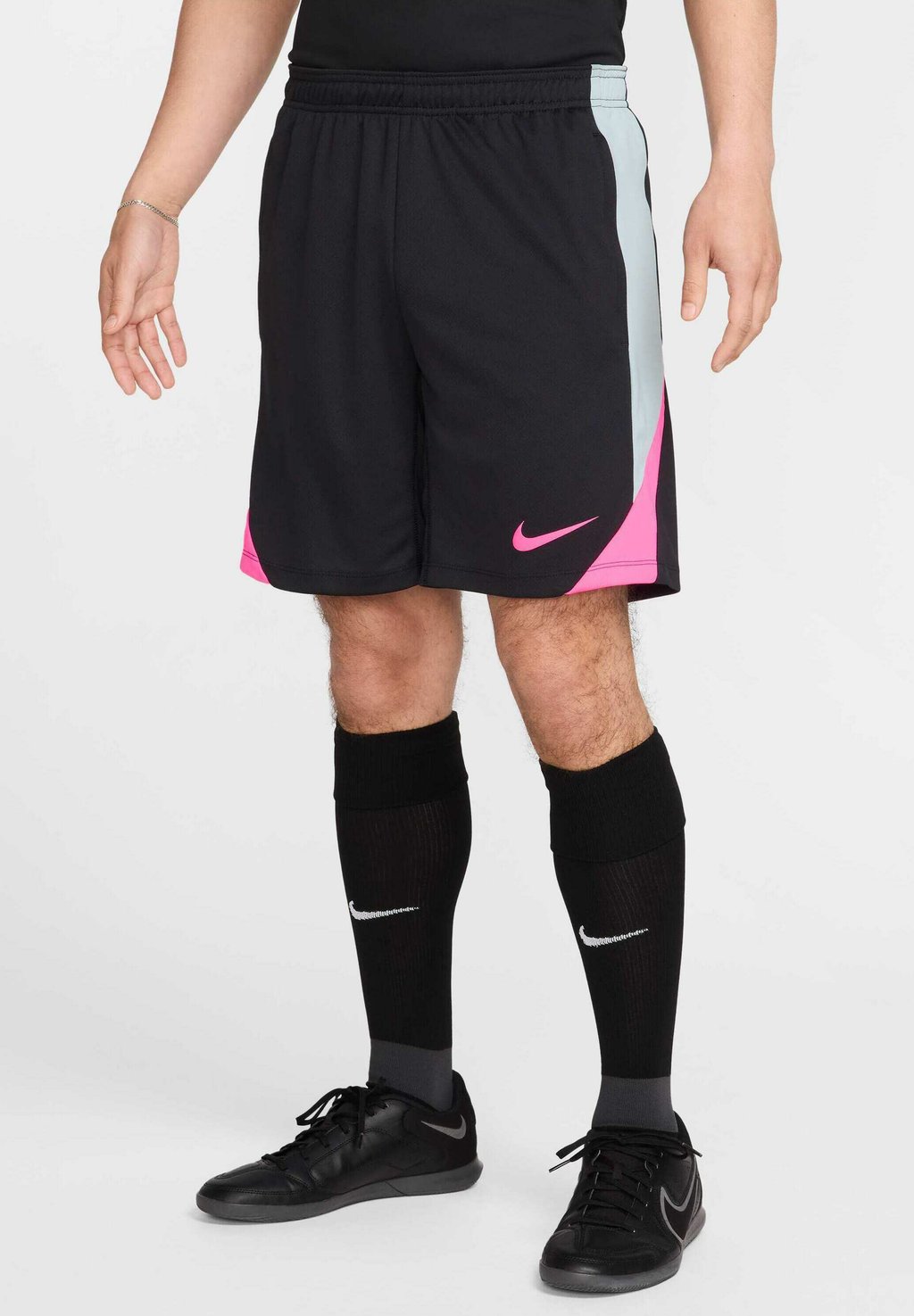 

Спортивные шорты Nike Performance, черный