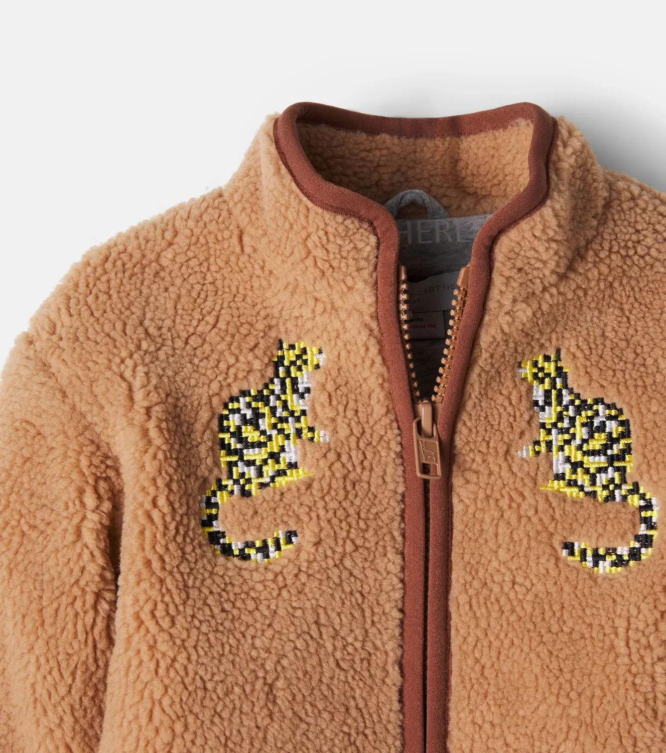 Детская флисовая куртка с вышивкой в виде мишки Stella Mccartney Kids, коричневый — фото 4