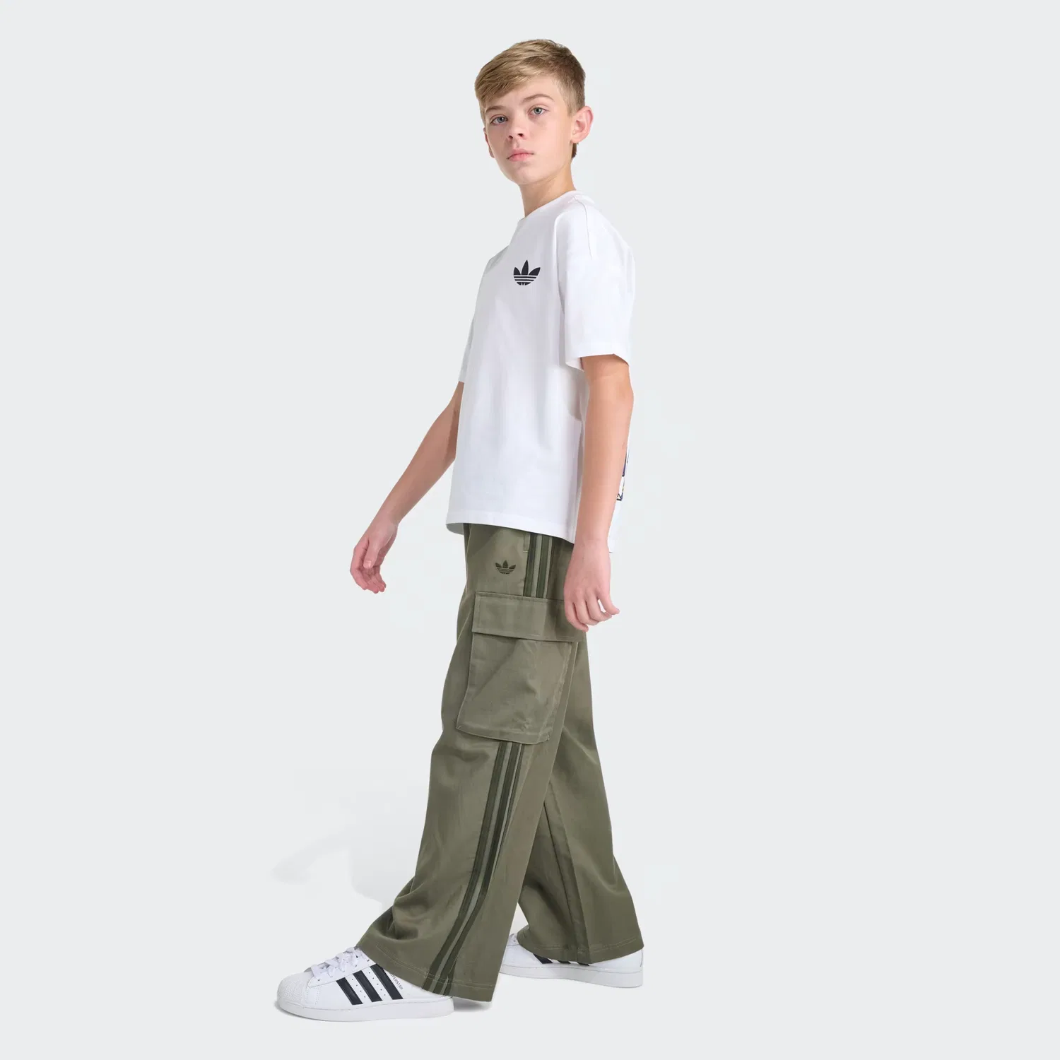 Детские брюки карго свободного кроя Originals 3-Stripes Cargo Adidas Originals, оливковый — фото 2