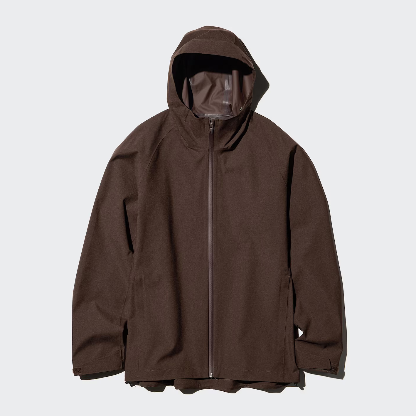 

Ветровка Uniqlo Block Tech / 3D Cut, 39 темно-коричневый