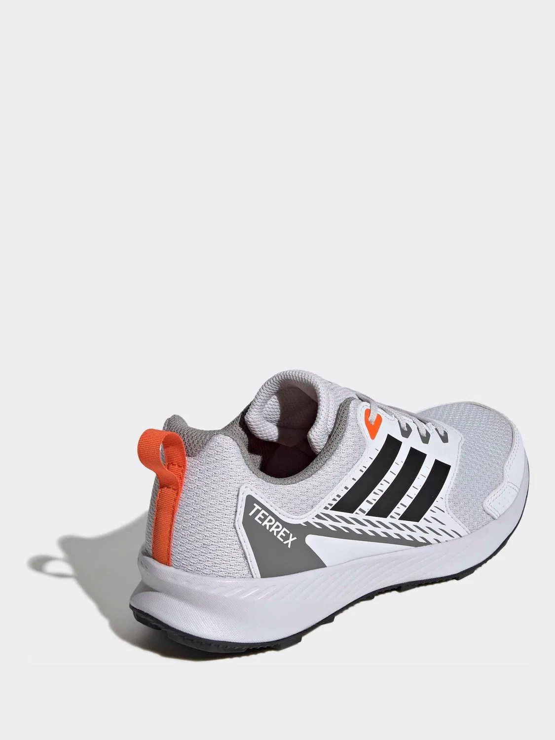 Кроссовки трейловые adidas Terrex Tracefinder, серый — фото 2