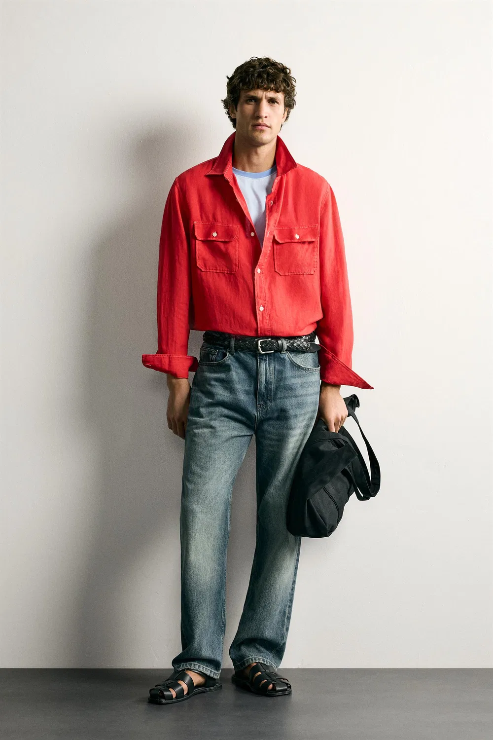 Рубашка-куртка из 100% льна, стандартного кроя. ZARA, Red