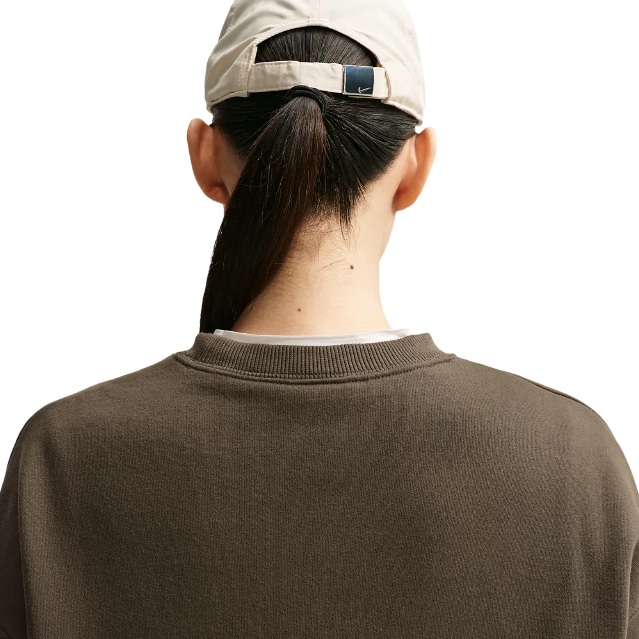 Женский свитшот оверсайз из флиса Studio Fleece Nike, Sail/Dark Hazel — фото 2