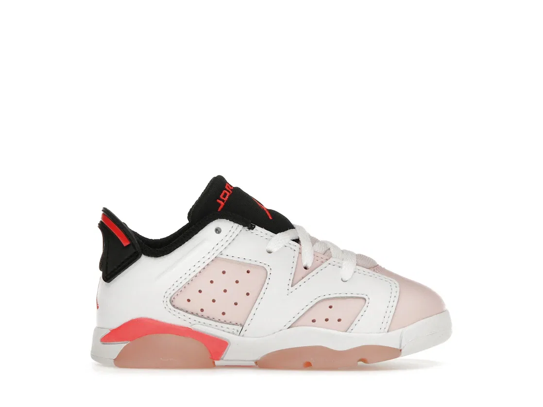Детские кроссовки Lifestyle Jordan 6 Retro Atmosphere, White/Atmosphere-Infrared 23-Black