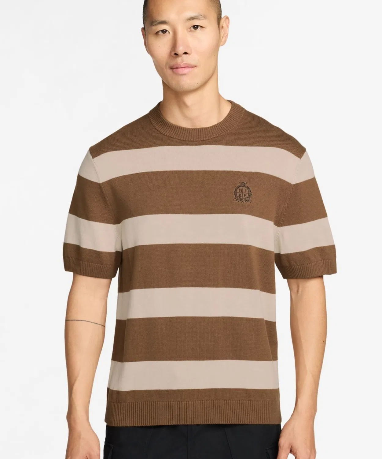 Мужской хлопковый свитер с коротким рукавом Nike Club S/S Top NCC, Beige