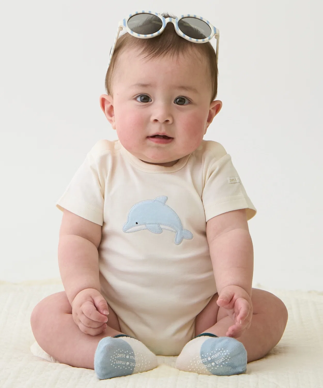 Детский боди-комбинезон хлопковый с аппликацией Sea Life petit main, Ivory