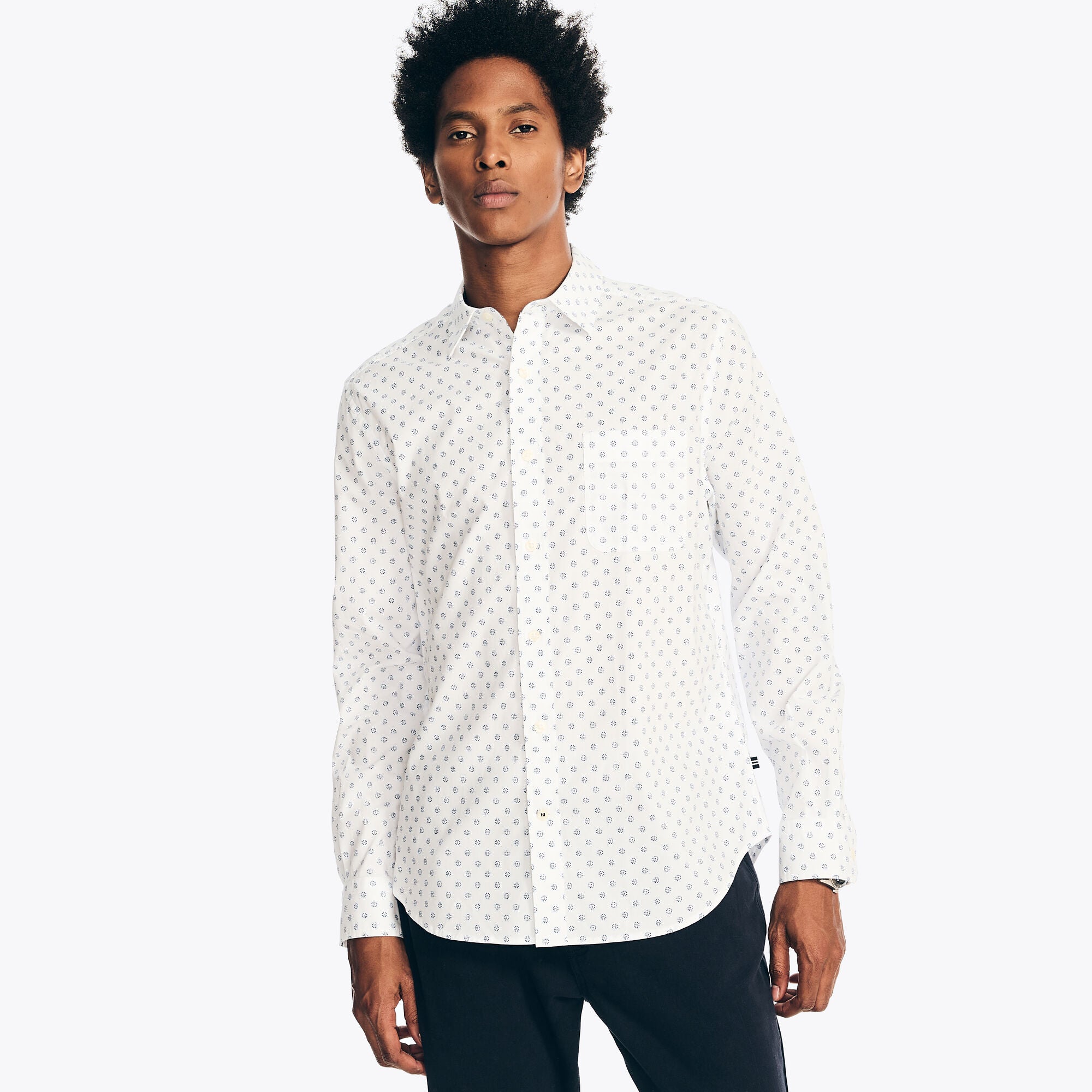 

Мужская рубашка Nautica из поплина с принтом, цвет bright white