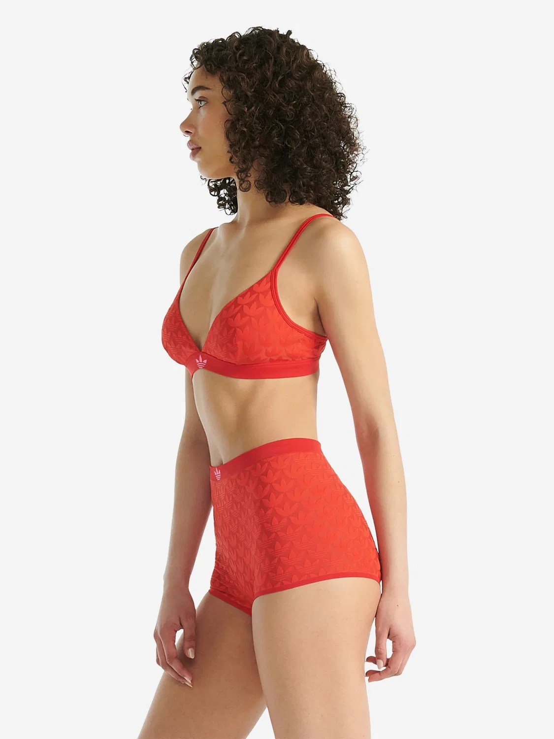 Спортивный бюстгальтер Adidas Originals Triangle Bra Terrot Flex красного цвета — фото 4