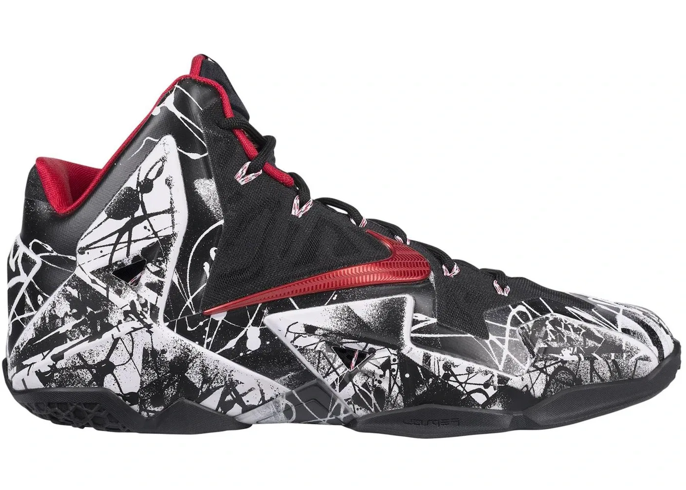 Детские кроссовки для мальчиков Nike LeBron 11, White University Red-Black