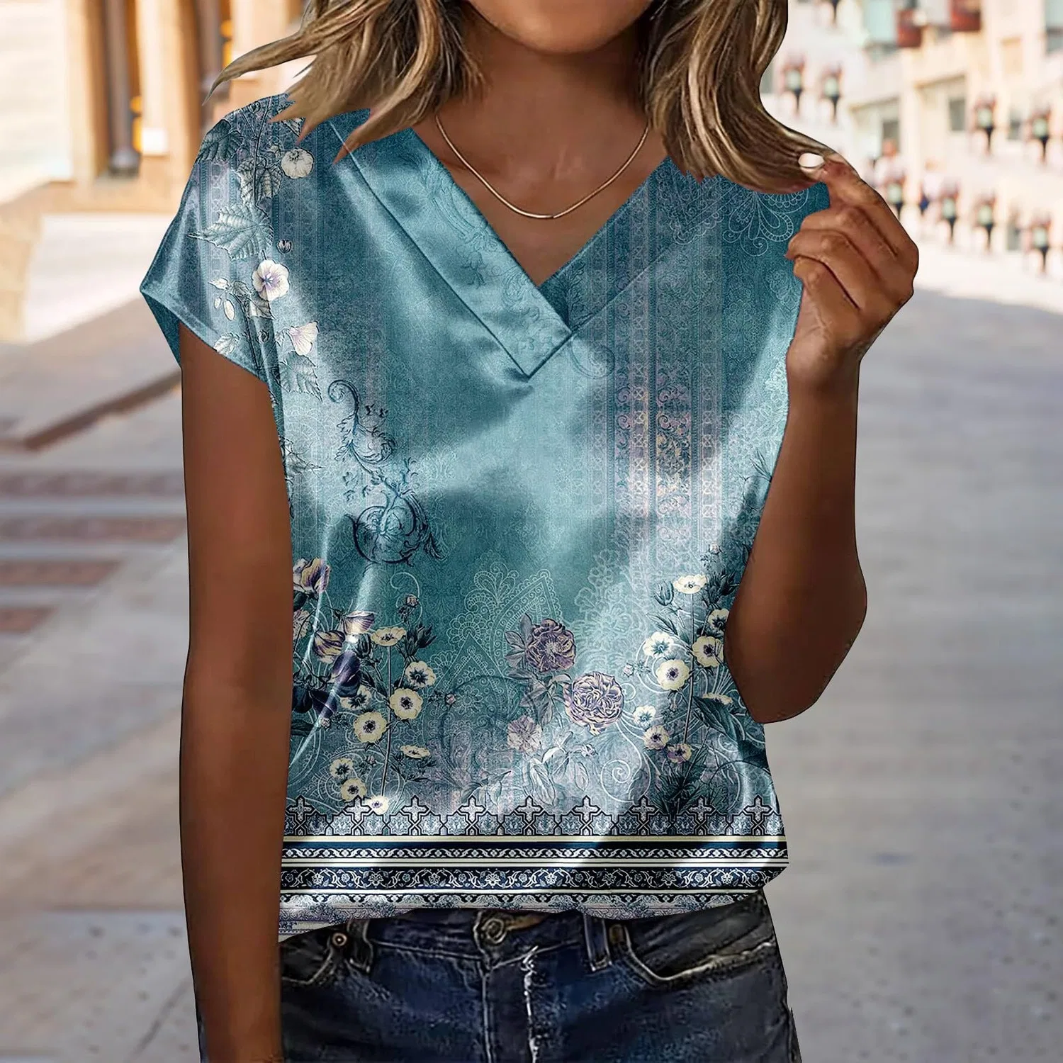 Женская блузка с коротким рукавом из шелкового сатина, Z21-light Blue Satin Blouses for Women — фото 3