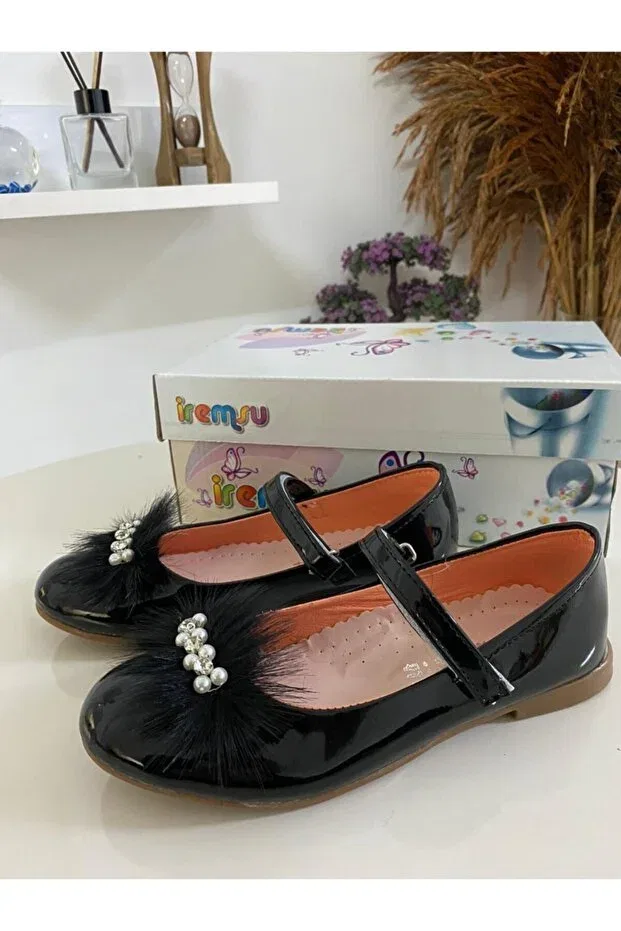 Детские балетки для девочек с коротким каблуком Iremsu, Black