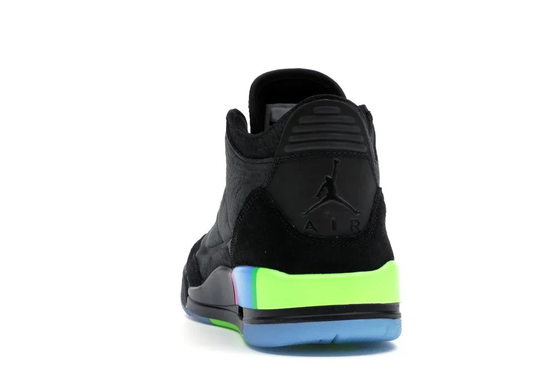 Детские кроссовки для мальчиков с принтом Jordan 3 Retro Jordan, Black/Black/Electric Green/Infrared 23 — фото 4