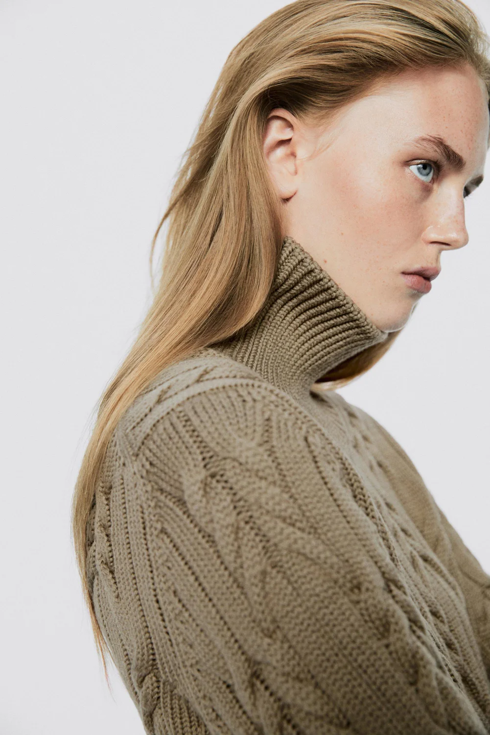 Свитер Massimo Dutti 100% Wool Cable-knit - Limited Edition, бежевый — фото 4
