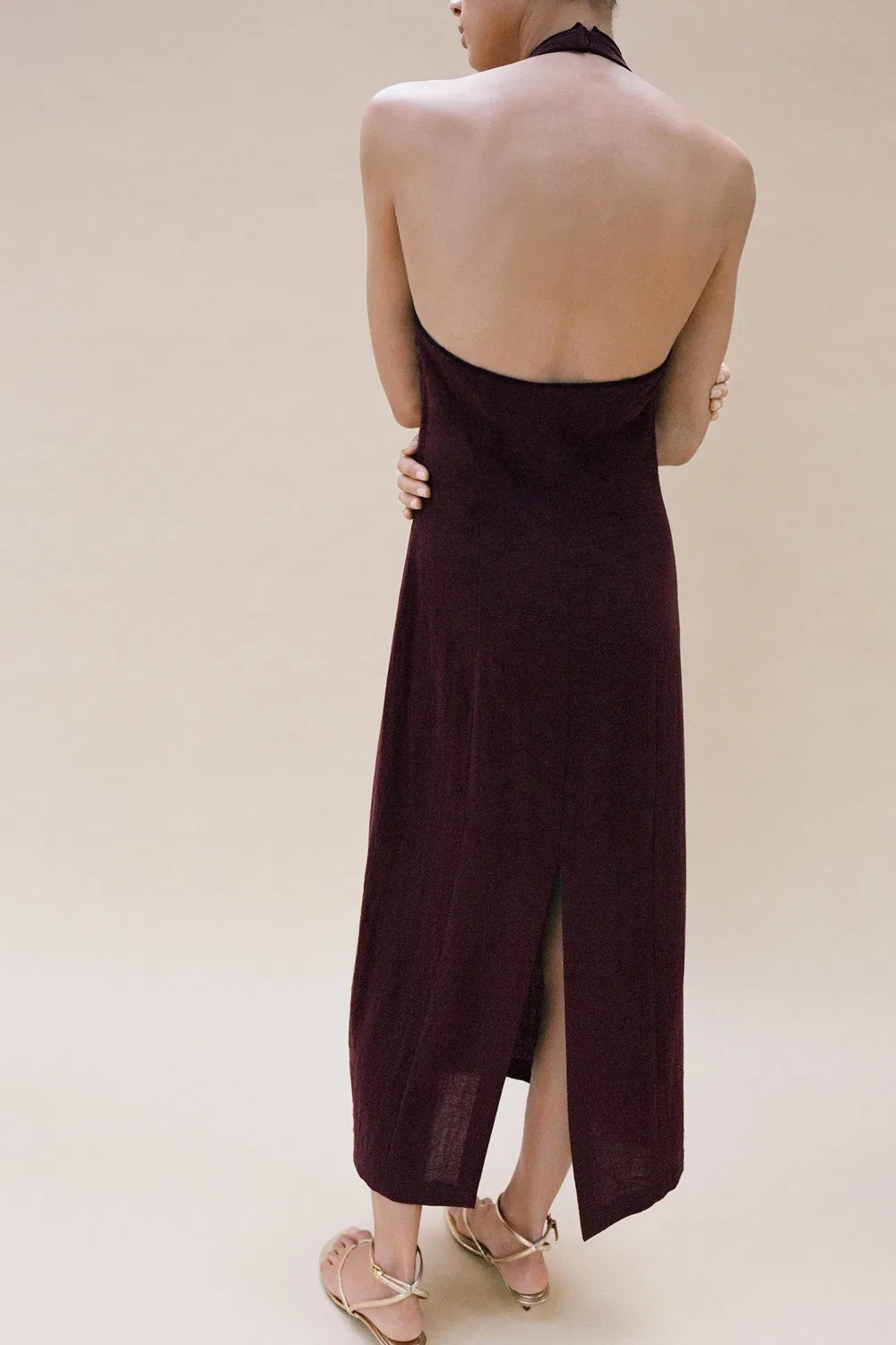 Платье с бретелькой через шею и застежкой-«лягушкой» ZARA, Burgundy — фото 3