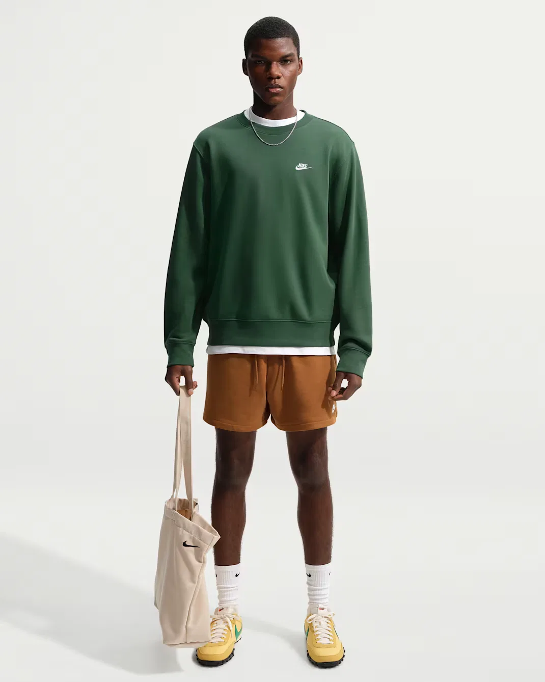 Мужская флисовая футболка с круглым вырезом Nike Club, Fir/White — фото 4