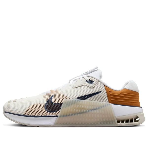 

Кроссовки metcon 9 amp 'white light bone navy' Nike, белый