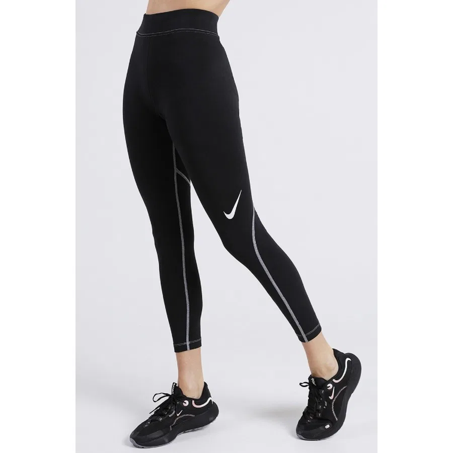 Леггинсы спортивные с высоким поясом Swoosh Women's Graphic High-Rise 7/8 Nike, Черный — фото 3