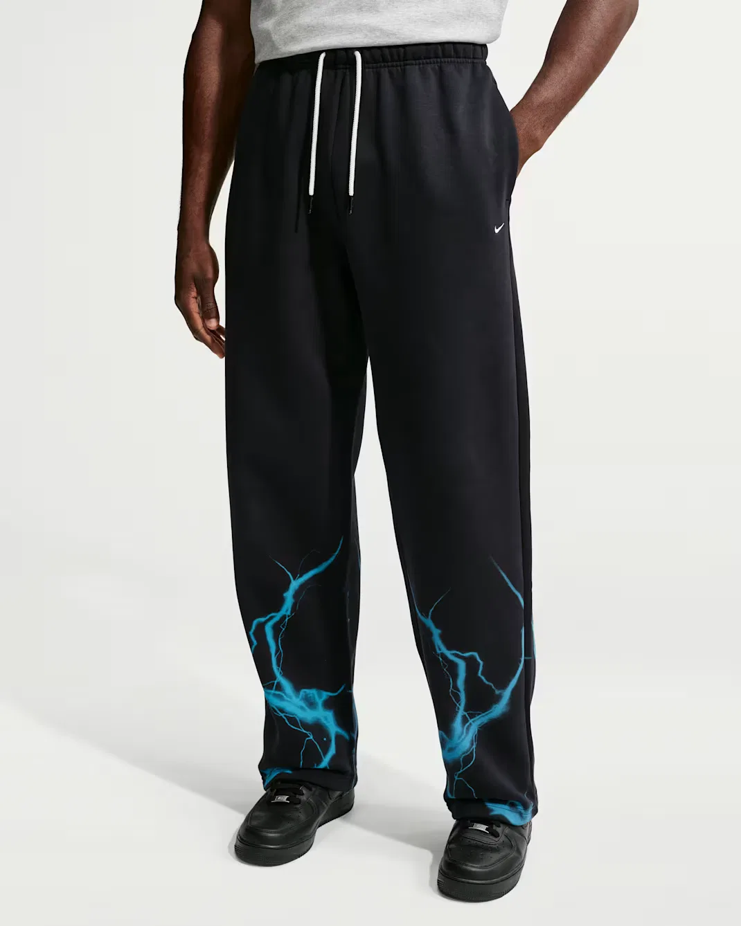 Мужские баскетбольные брюки с начесом Nike Standard Issue, Black/Light Current Blue/Pale Ivory — фото 2