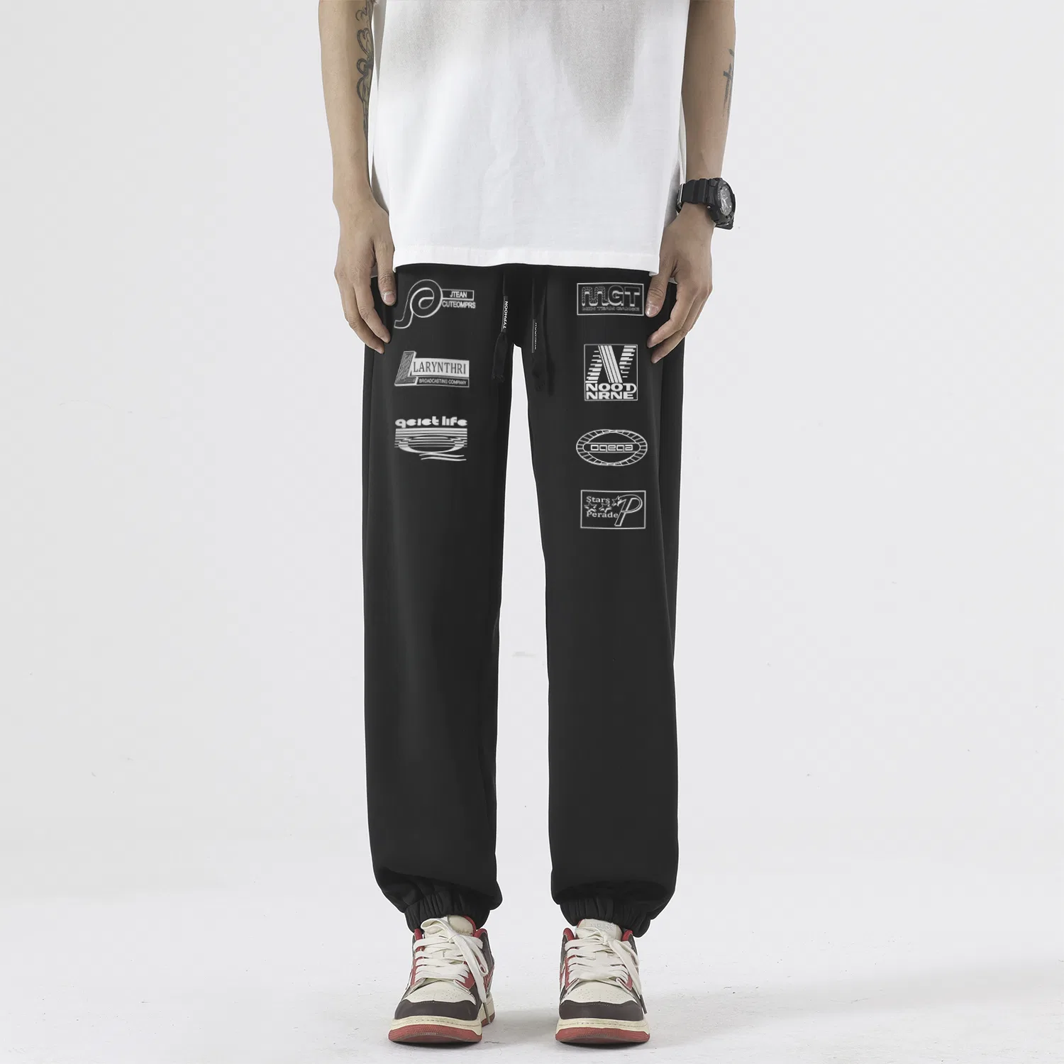 Детские брюки из тонкой ткани Disney Casual Pants Unisex Thin Cuffed Pants, Black — фото 4