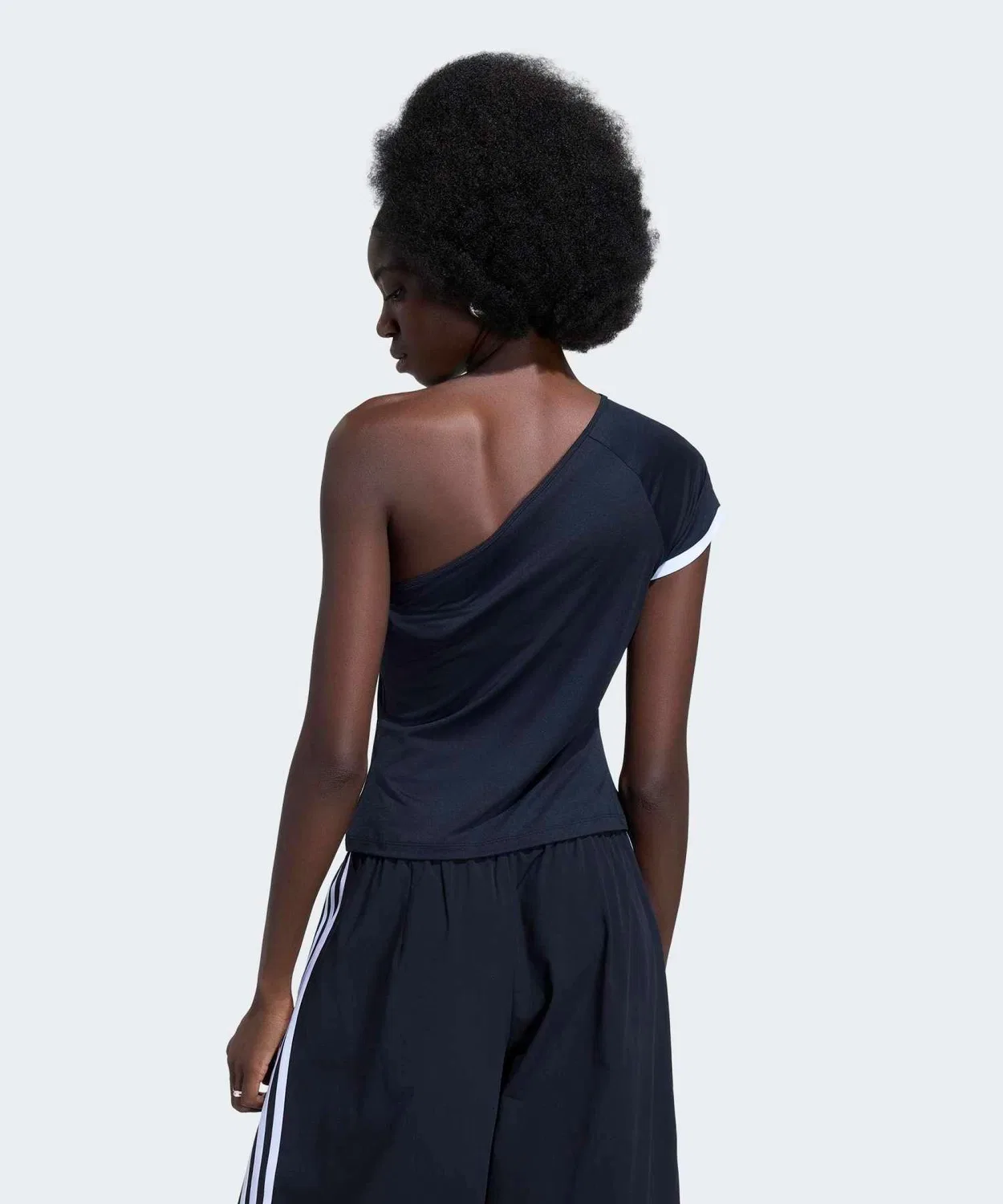 Женская футболка оффшольдер с длинным рукавомAdilenium 5.0 Adidas, Черный — фото 2