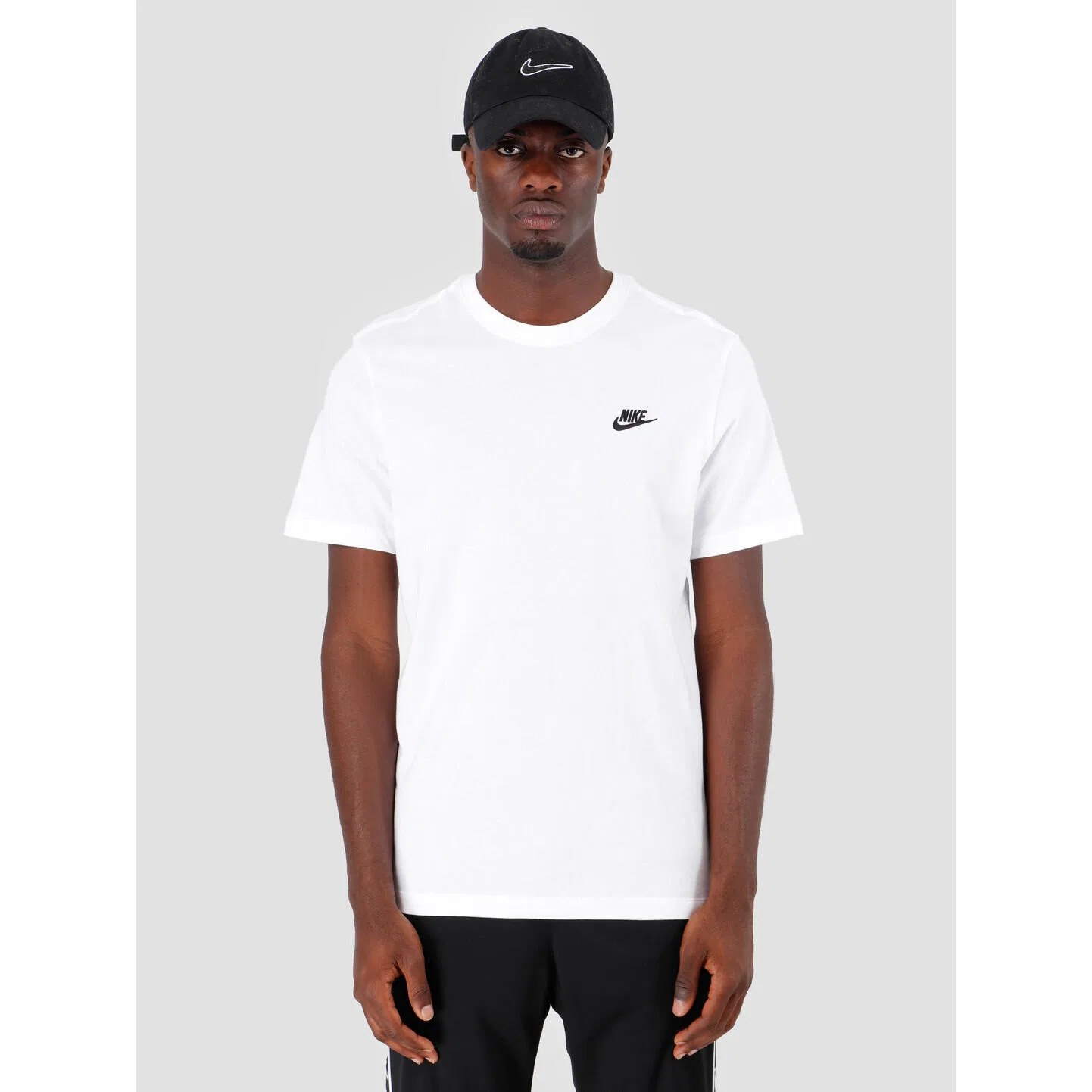Мужская футболка Nike NSW CLUB TEE, Белый — фото 4