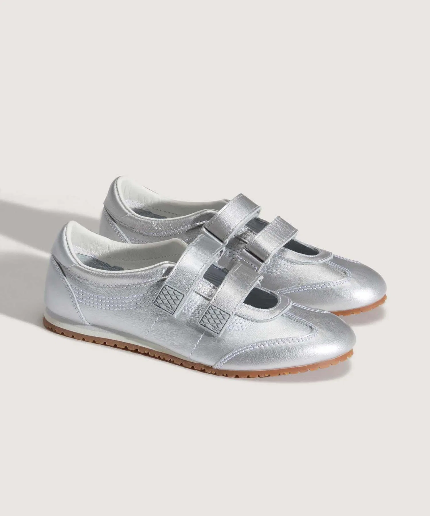 Унисекс кроссовки VANS PREMIUM Mary Jane Super Lo Pro серебристые — фото 3