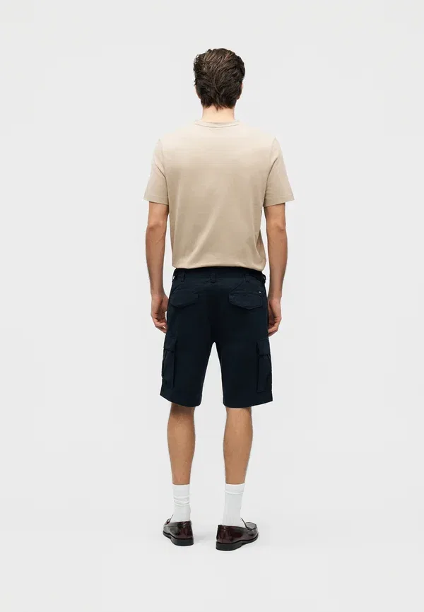 Шорты Tommy Hilfiger Harlem core essentials, цвет пустынное небо — фото 3