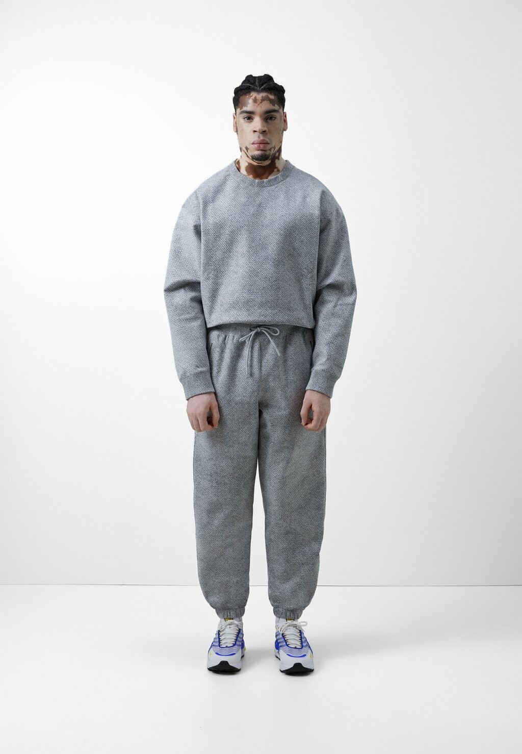 

Спортивные брюки M Nsw Tp Tfadv Pant Nike Forward Nike, цвет smoke grey smoke grey lt smoke grey cool grey