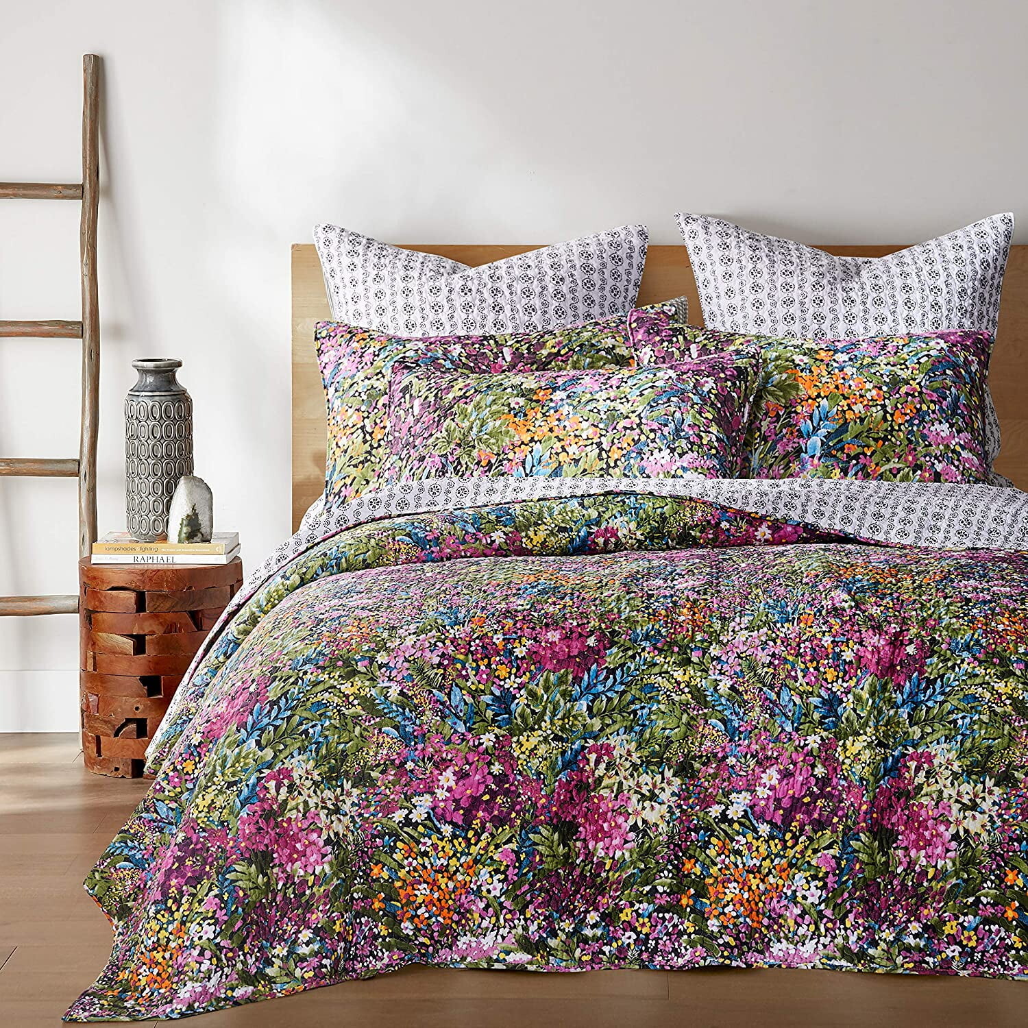 

Комплект одеяло и подушки Levtex Home Basel King