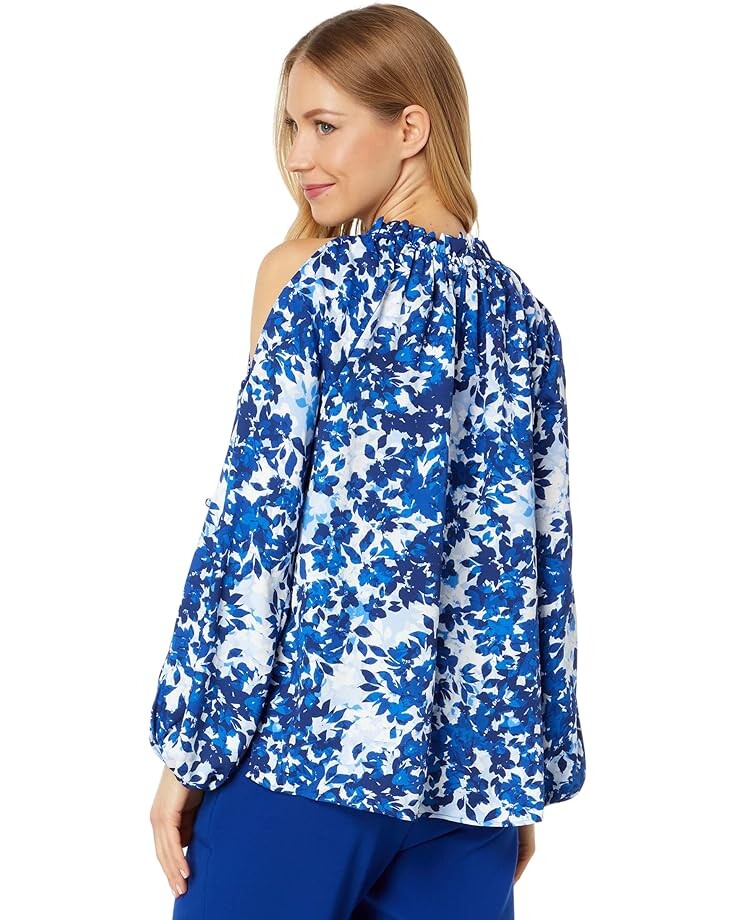 

Блуза Vince Camuto Long Sleeve Open Shoulder Layard Leaves Halter Blouse, цвет Opulent Blue