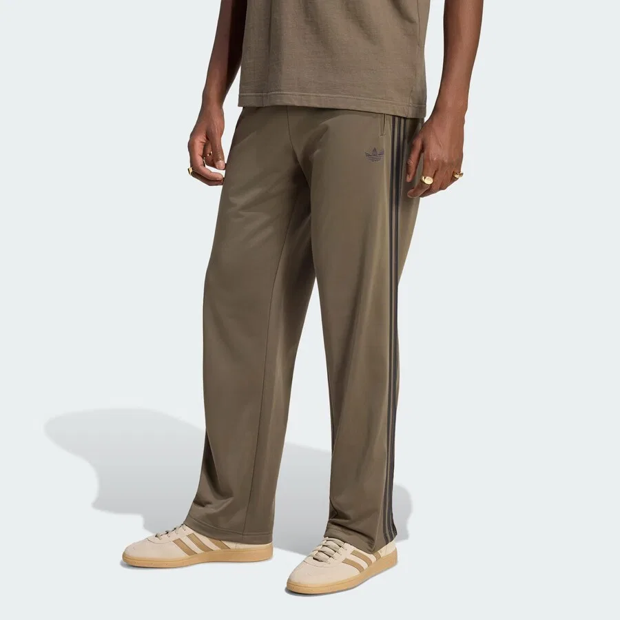 Брюки ADIDAS ORIGINALS Regular Pants 'Firebird' в коричневом цвете с пятнистым рисунком — фото 2
