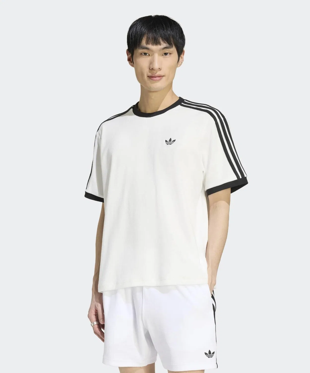 Мужская футболка свободного кроя с графическим принтом Terry Kari Adidas Originals, Белый — фото 3