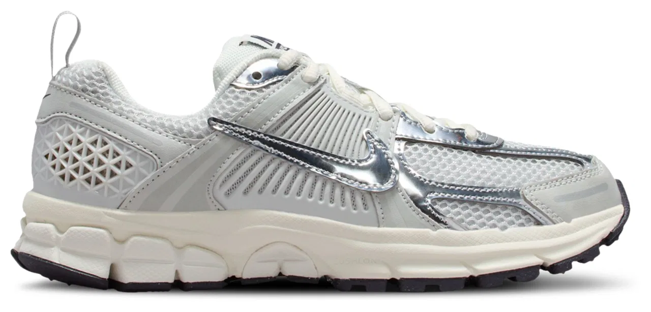 Кроссовки для девочек Vomero 5 Nike, цвет Chrome/Sail/Photon Dust