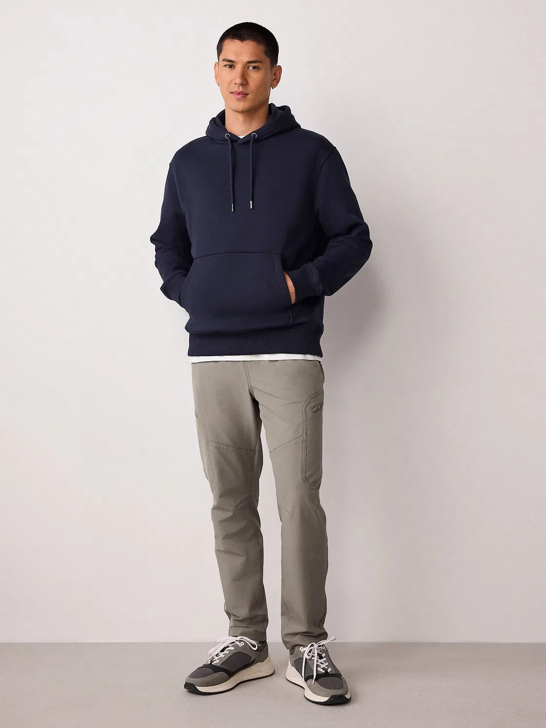 Брюки карго Slim Fit DryTech Next, серый — фото 2
