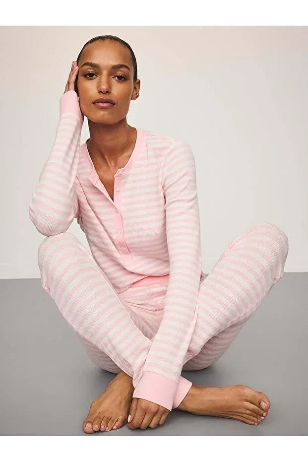 Женский комплект пижам с длинным рукавом Henley Thermal Long Pajama Set Victoria'S Secret, Iced Coffee — фото 2
