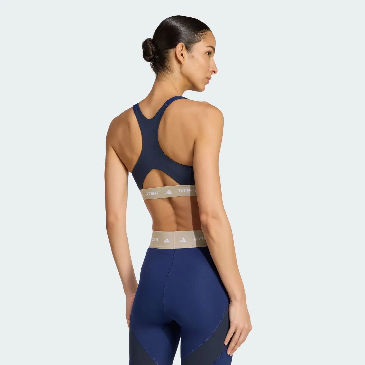 Спортивный бюстгальтер-бралетт Adidas Performance, темно-синий и темно-синий цвета — фото 4