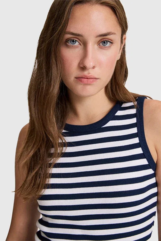 Женская футболка с округлым вырезом U.S. Polo Assn., Navy Blue — фото 2
