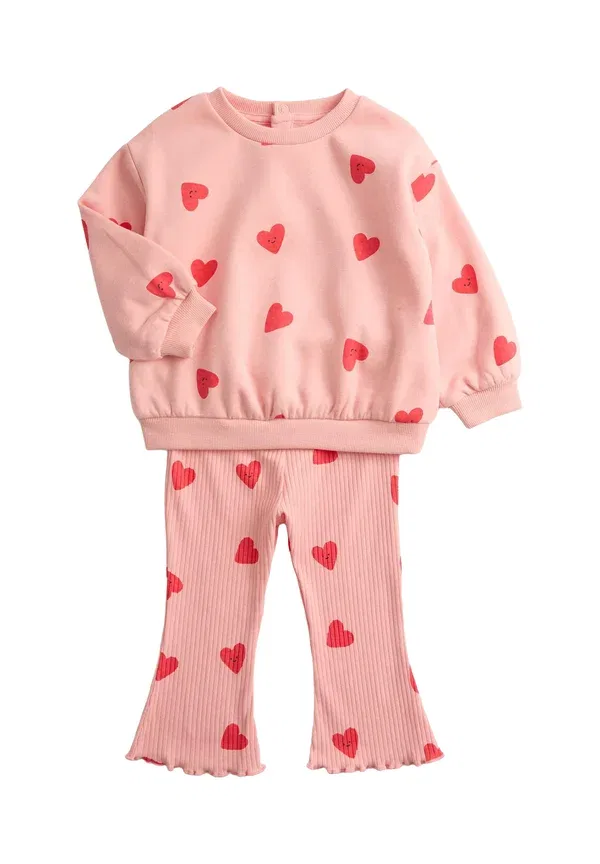 Комплект из брюк и топа с принтом Heart outfit set Marks & Spencer, Pink Mix, розовый