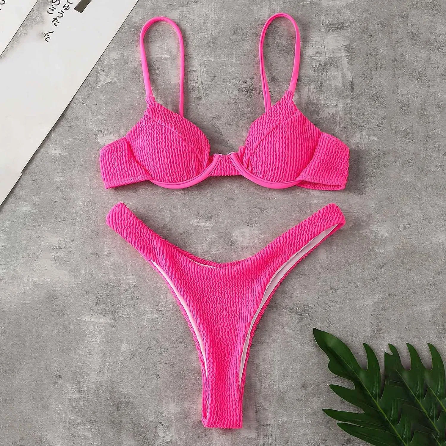 Женский танкини-комплект с треугольным лифом и шортами, Hot Pink — фото 4