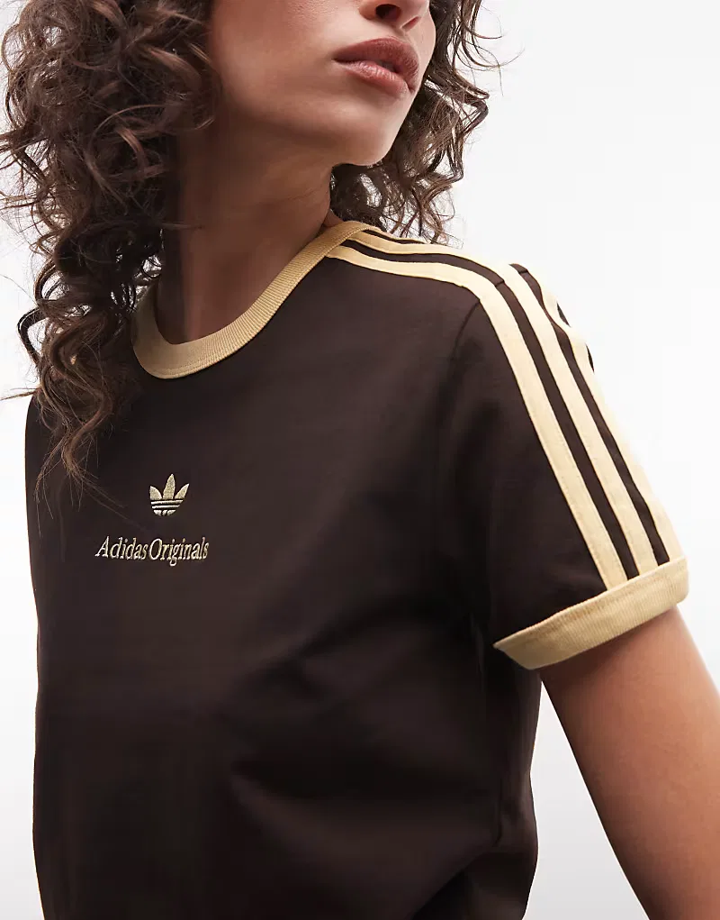 Футболка Adidas Originals с тремя полосками и центральным ретро-логотипом, коричневый — фото 3