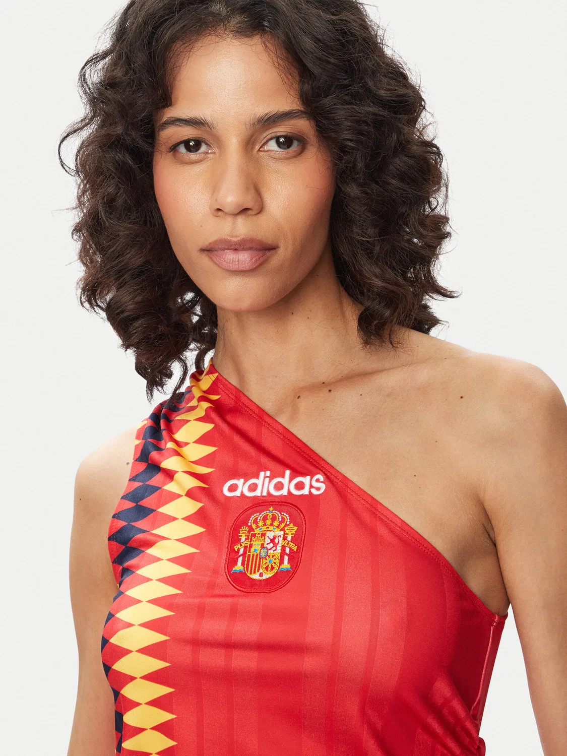 Женский топ облегающего кроя Spain Reconstructed Bringback Adidas, красный — фото 4