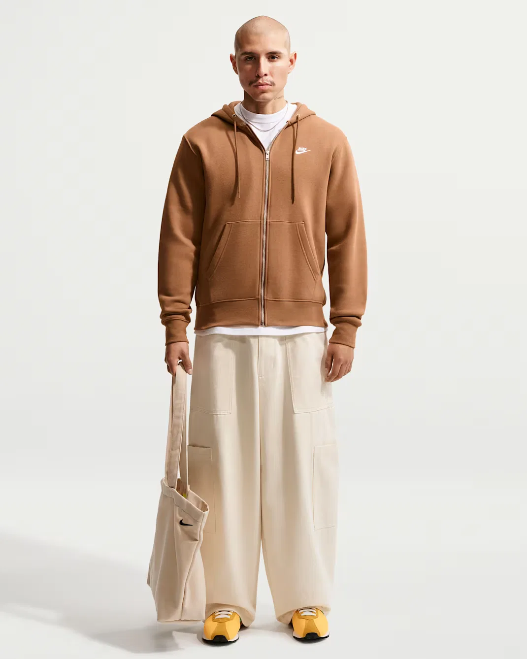 Мужская флисовая толстовка на молнии Nike Club, Ale Brown/Ale Brown/White — фото 4