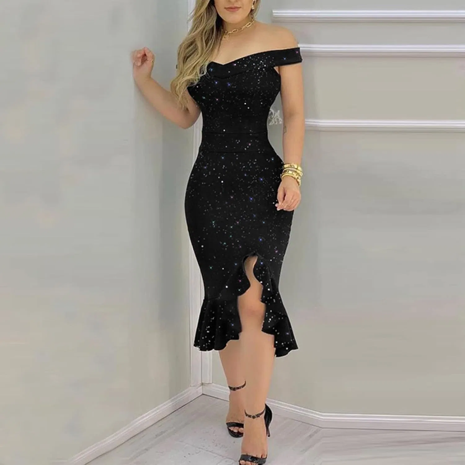 Женское вечернее платье с одним рукавом и разрезом, Black — фото 2